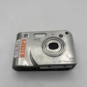 HP Photosmart R707 5.1 MP Digital Camera 3x Optical Zoom - Silver - Tested Works